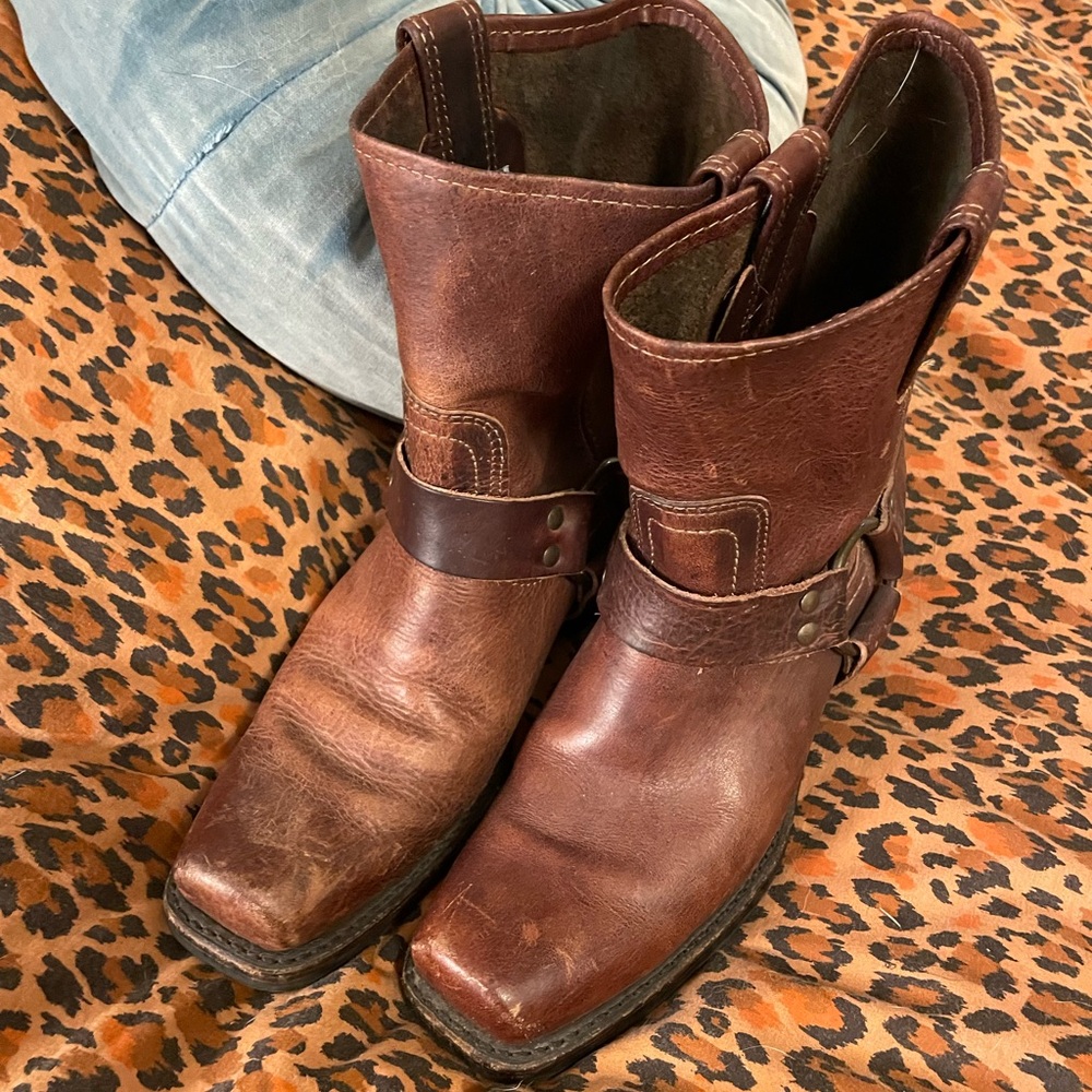 Frye Harness 8r - Picture 6 of 11
